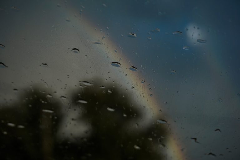 Νοτιάδες, σκόνη και βροχές στα δυτικά και βόρεια – Τοπικές καταιγίδες στα βορειοδυτικά – Πρόγνωση από τον Π. Γιαννόπουλο