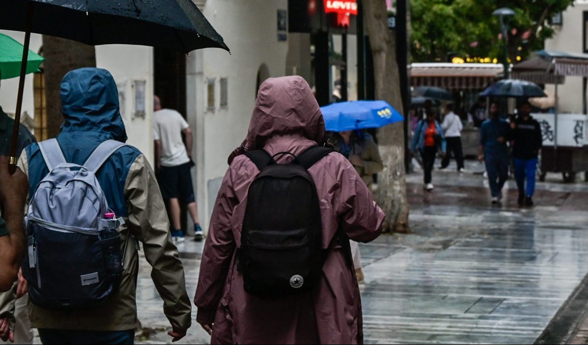ΒΡΟΧΗ ΣΤΗΝ ΑΘΗNA (ΜΙΧΑΛΗΣ ΠΑΠΑΝΙΚΟΛΑΟΥ/EUROKINISSI)