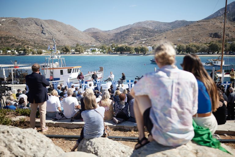 «Αμοργόραμα»: «Σήμερα τίθεται σε εφαρμογή» – O Στ. Παπασταύρου παρουσιάζει στο ΕΡΤnews την εμβληματική πρωτοβουλία της Αμοργού