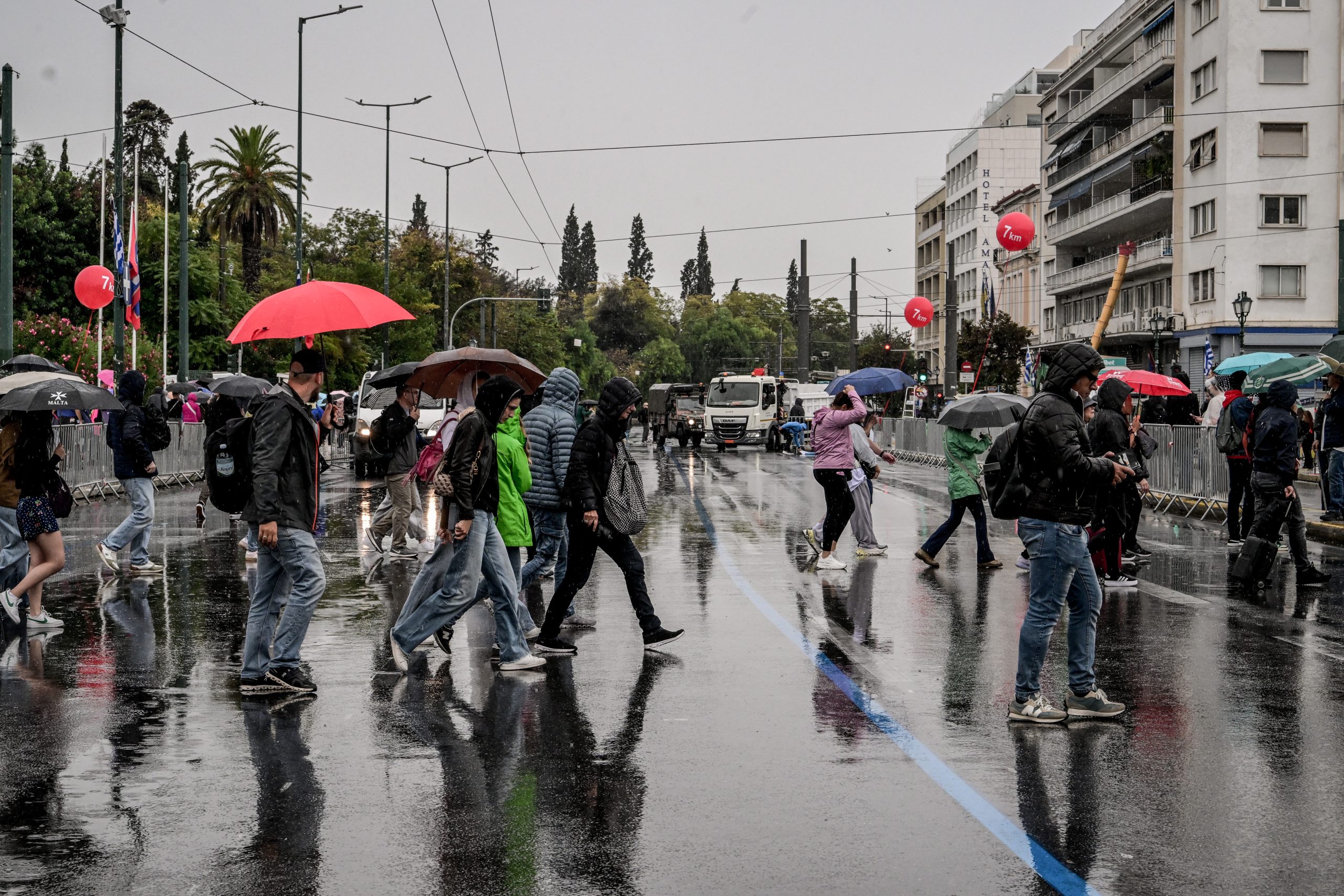 Κακοκαιρία προ των πυλών: Πού θα εκδηλωθούν τα φαινόμενα – Συστάσεις της Πολιτικής Προστασίας