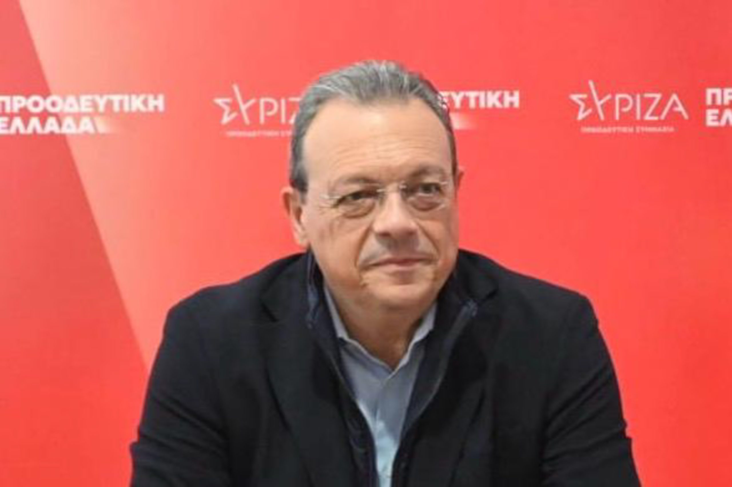 Σ. Φάμελλος: Με σπασμένα τα φρένα τρέχουν τα κέρδη των 4 τραπεζών και το 2025