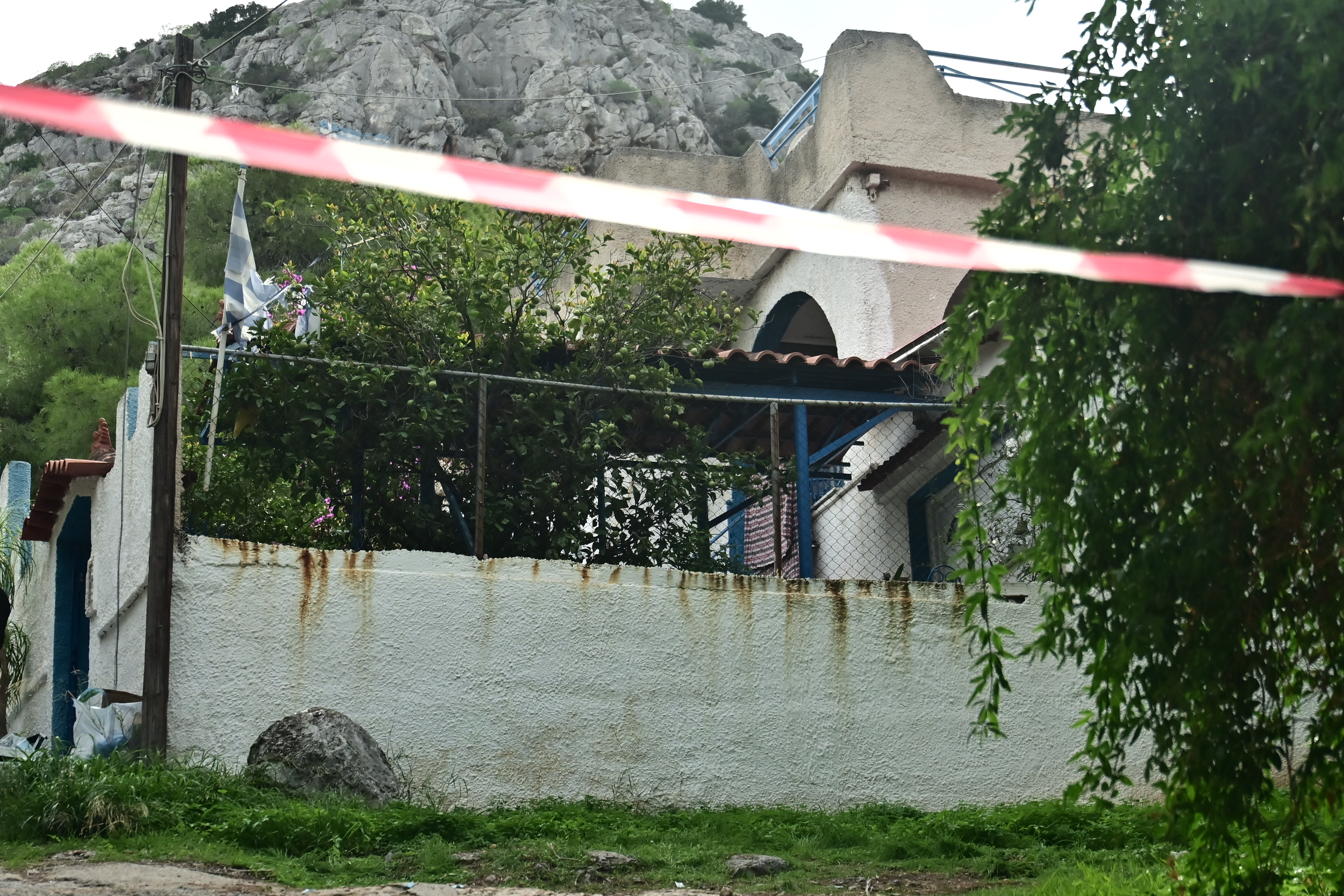 Σαλαμίνα: Εθισμένη στον τζόγο η 46χρονη που σκότωσε την πεθερά της για να κλέψει χρήματα – Το χρονικό της δολοφονίας