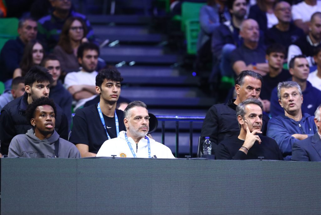 Τον ημιτελικό του Νόβακ Τζόκοβιτς στο Hellenic Championship ATP 250 παρακολούθησε ο Κυριάκος Μητσοτάκης