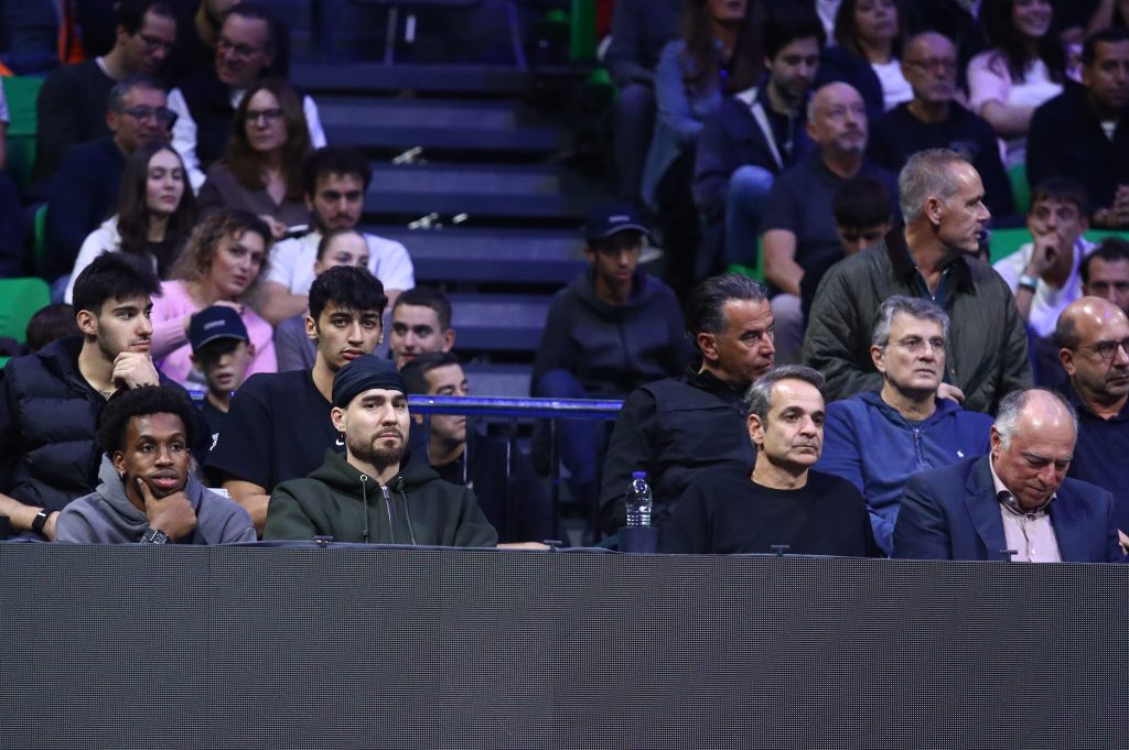 Τον ημιτελικό του Νόβακ Τζόκοβιτς στο Hellenic Championship ATP 250 παρακολούθησε ο Κυριάκος Μητσοτάκης