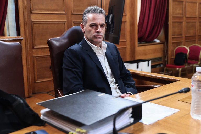 Πηγές ΝΔ – Ι. Κάτρης: Καμία εμπλοκή κομμάτων – Επιτήδειοι εκμεταλλεύθηκαν το κενό στο σύστημα του ΟΠΕΚΕΠΕ