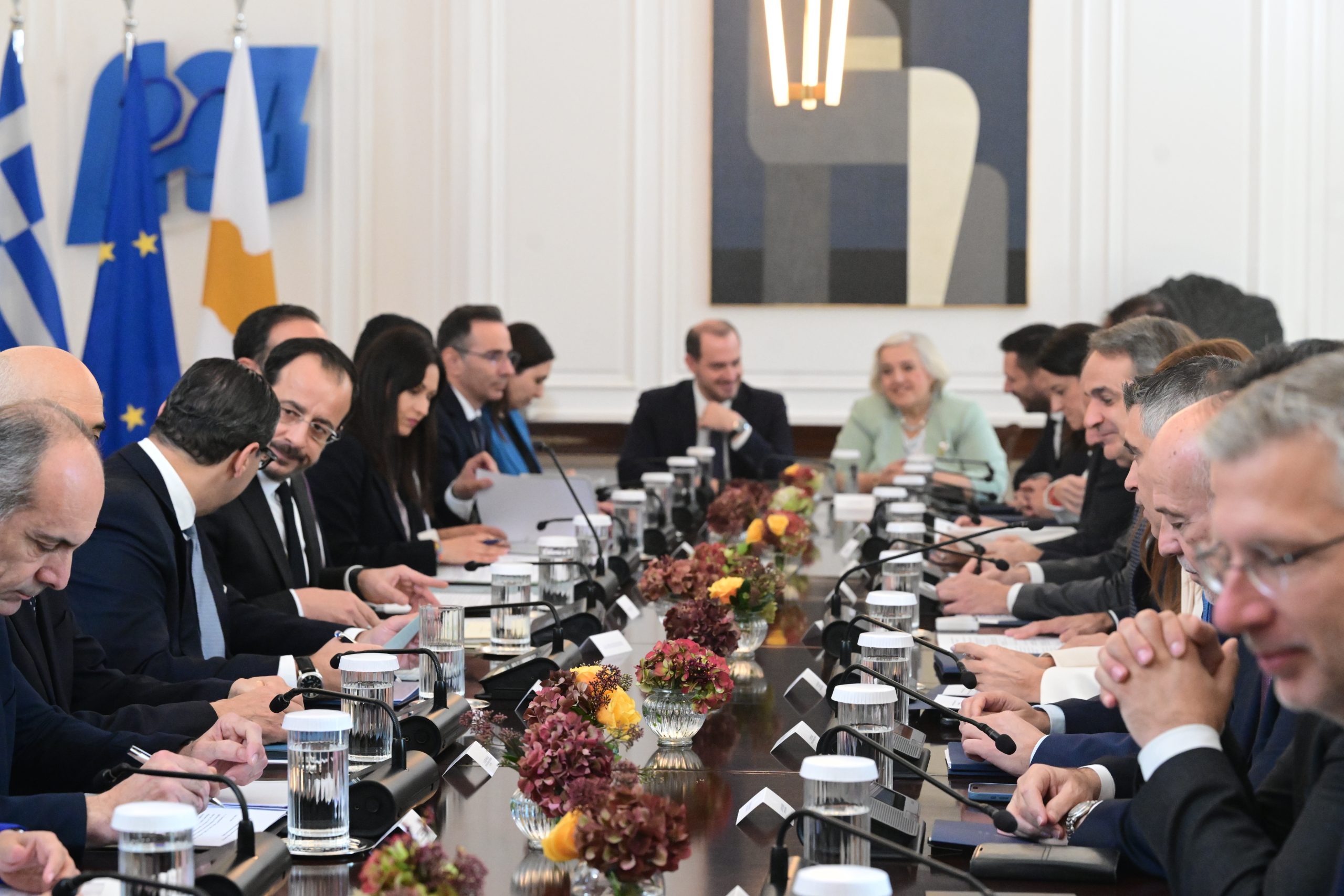 ΔΙΑΚΥΒΕΡΝΗΤΙΚΗ ΣΥΝΟΔΟΣ ΚΥΠΡΟΥ - ΕΛΛΑΔΑΣ  (ΤΑΤΙΑΝΑ ΜΠΟΛΑΡΗ/EUROKINISSI)