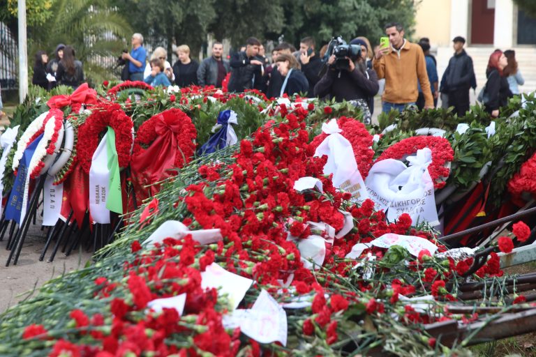 Δήλωση Ανδρουλάκη: Κρατάμε ζωντανό το μήνυμα του Πολυτεχνείου απέναντι στον αυταρχισμό και τις ανισότητες