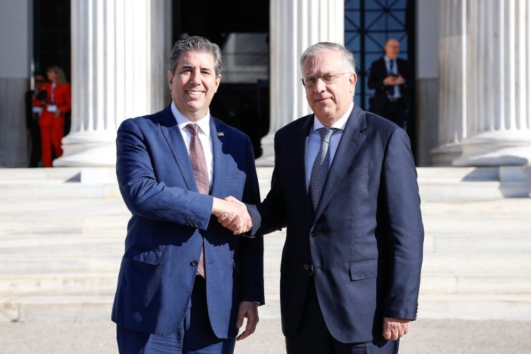 Συνάντηση του Τάκη Θεοδωρικάκου με τον αναπληρωτή υπουργό Εξωτερικών των ΗΠΑ, Μάικλ Ρήγας