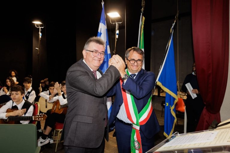 Μνημόνιο αδελφοποίησης της Κορίνθου με την Ιταλική πόλη Γκαλατίνα