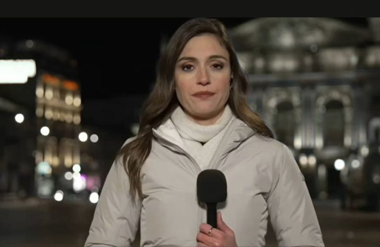 Η Αδαμαντία Λιόλου στο Λβιβ: Οι Ουκρανοί παλεύουν για την επιβίωσή τους στο σκοτάδι – Νέες επιθέσεις στην Οδησσό