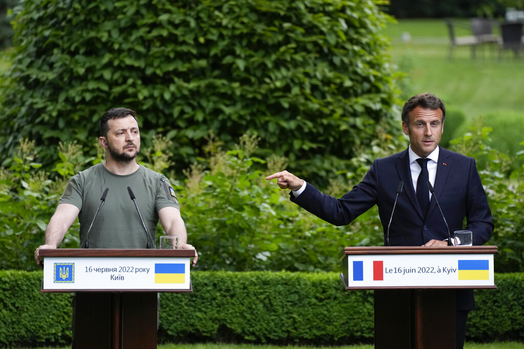 Οι χώρες της ΕΕ αναζητούν επειγόντως εναλλακτικό σχέδιο για τη χρηματοδότηση της Ουκρανίας