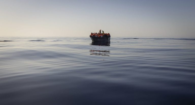 FRONTEX: Οι παράτυπες διελεύσεις στα εξωτερικά σύνορα της ΕΕ μειώθηκαν κατά 22% το 2025