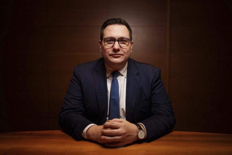 Τσέχος ΥΠΕΞ: Η νέα κυβέρνηση μπορεί να περιορίσει τη στρατιωτική βοήθεια στην Ουκρανία