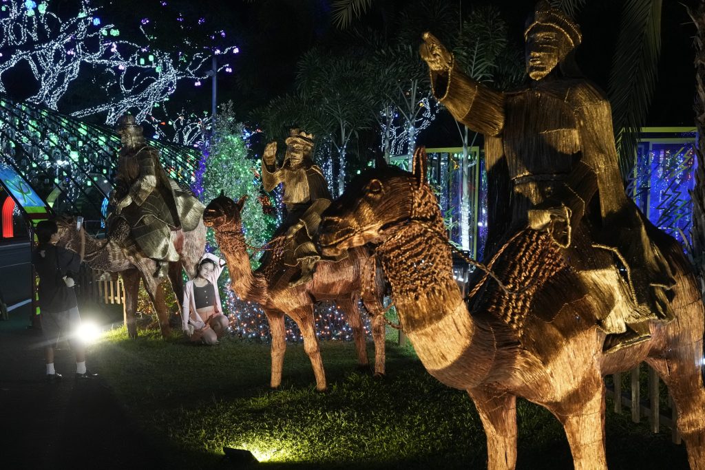 Πώς γιορτάζουν τα Χριστούγεννα σε όλο τον κόσμο