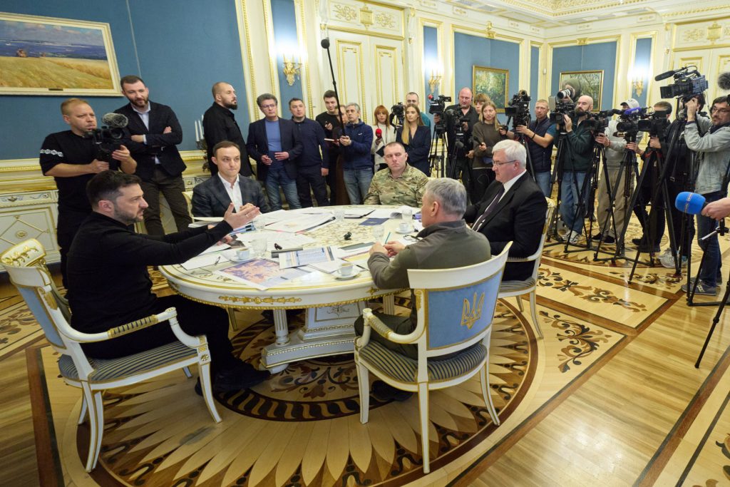 Η Ουκρανία απορρίπτει ως «παράλογο και προκλητικό» το αμερικανικό σχέδιο για τον τερματισμό του πολέμου