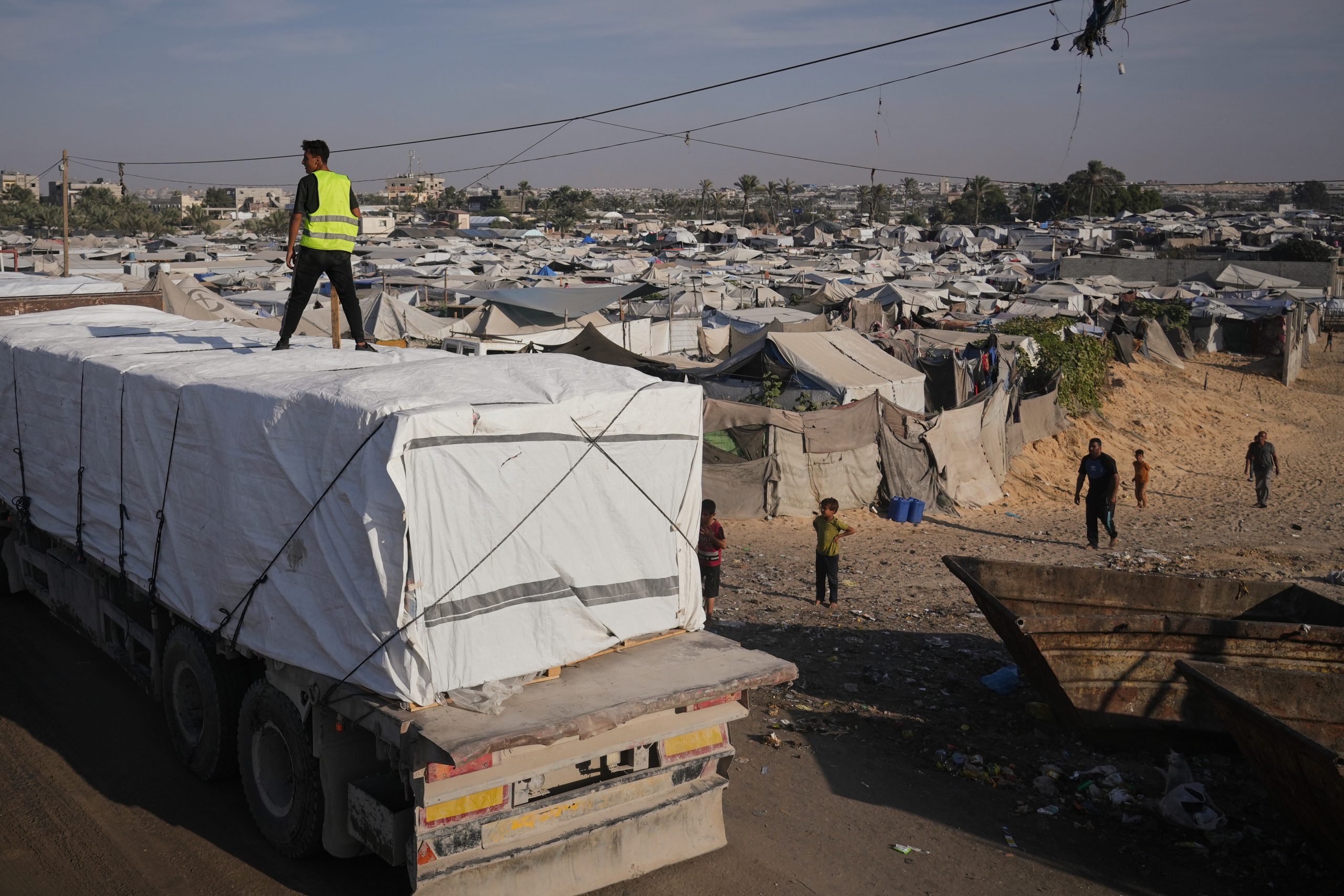ΟΗΕ: Με μεγάλη βραδύτητα εισέρχεται η ανθρωπιστική βοήθεια στη Γάζα