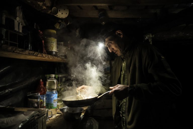 Χωρίς ρεύμα εκατομμύρια νοικοκυριά στην Ουκρανία έπειτα από ρωσικές επιθέσεις