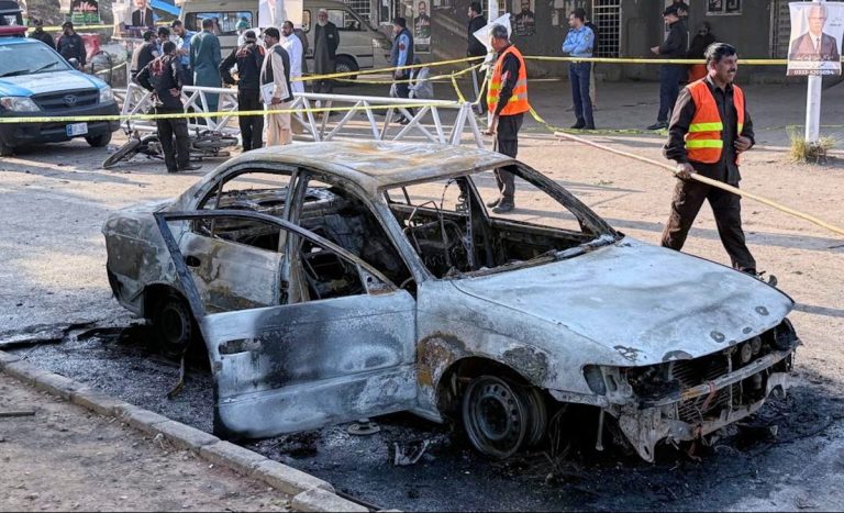 Οι Ταλιμπάν του Πακιστάν ανέλαβαν την ευθύνη για την επίθεση αυτοκτονίας στο Ισλαμαμπάντ