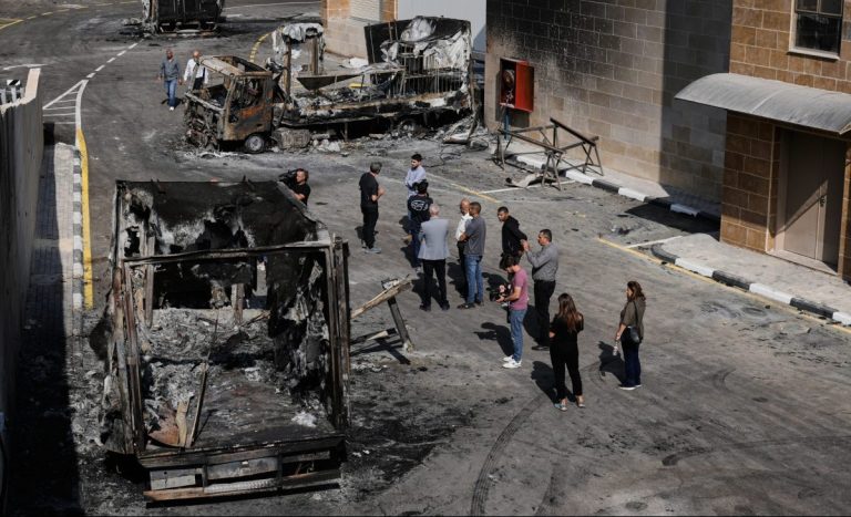 Δυτική Όχθη: Κλιμακώνονται οι επιθέσεις εβραίων εποίκων – Τουλάχιστον 4 τραυματίες