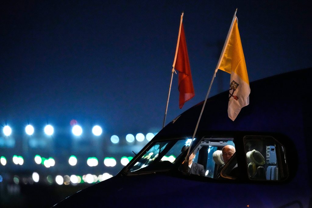 Η άφιξη του Πάπα Λέοντος στην Κωνσταντινούπολη – Ο πρώτος Ποντίφικας που επισκέπτεται την ιστορική Νίκαια