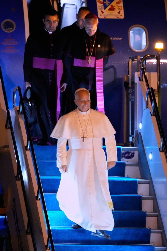 Η άφιξη του Πάπα Λέοντος στην Κωνσταντινούπολη – Ο πρώτος Ποντίφικας που επισκέπτεται την ιστορική Νίκαια