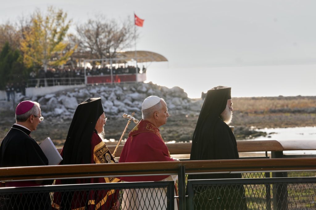 Βαρθολομαίος- Λέων IV: Συμβολικό ταξίδι στην εποχή της ενότητας