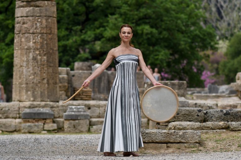 Άρτεμις Ιγνατίου: “Η Ολυμπιακή φλόγα συμβολίζει πάνω από όλα την Ελλάδα”