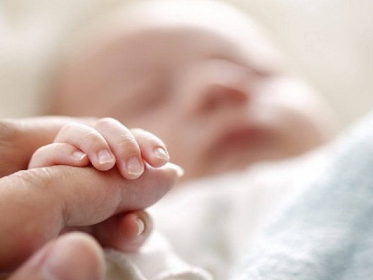 Δικαίωση – σταθμός για ζευγάρι που είχε απευθυνθεί στο Κέντρο Υποβοηθούμενης Αναπαραγωγής στα Χανιά