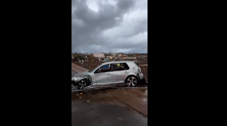 Βραζιλία: Πέντε νεκροί και 130 τραυματίες από ανεμοστρόβιλο με ανέμους 250 χλμ την ώρα στο νότιο τμήμα της χώρας – Δείτε βίντεο