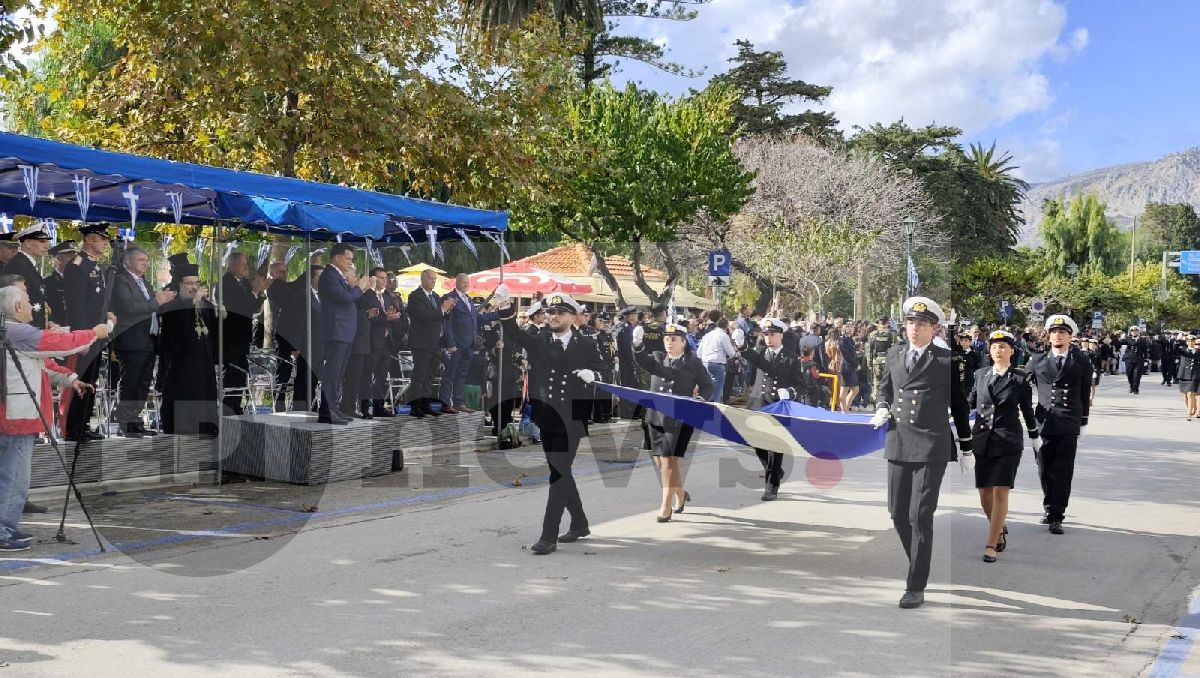 Η Χίος γιόρτασε τα 113 χρόνια Ελευθερίας- Εικαστική διαμαρτυρία κατοίκων Αμανής (φώτο)