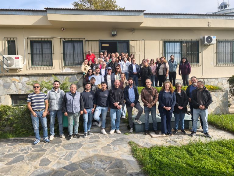 ΔΕΥΑΛ: Πανελλαδικά προγράμματα εκπαίδευσης σε δειγματοληψίες ύδατος στη Λάρισα