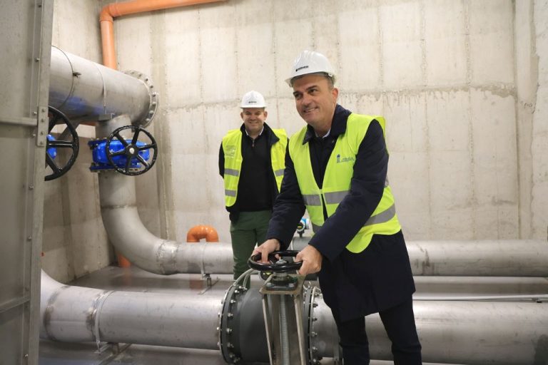 Ανοίγουν οι στρόφιγγες στο Κεντρικό Αντλιοστάσιο λυμάτων στη Λάρισα – Στα 8.000 μ3/ώρα η δυναμικότητα αποχέτευσης