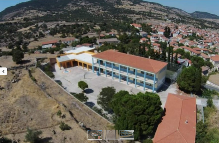 Λέσβος: Διαμαρτυρία γονέων στο Μανταμάδο για μετακίνηση δασκάλας εξειδικευμένης στο τμήμα ένταξης σε άλλο σχολείο