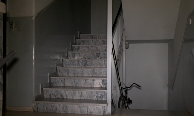 Θεσσαλονίκη: Διαρρήκτες «χτύπησαν» δύο φορές στην ίδια πολυκατοικία