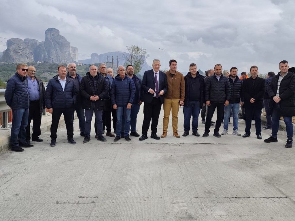 Σε εξέλιξη οι εργασίες στις πληγείσες από τον Daniel γέφυρες της Θεσσαλίας. Αυτοψία του Ν. Ταχιάου