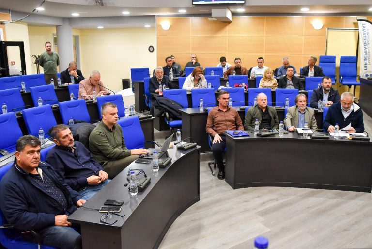 Θεσσαλία: Βιώσιμα διαγνωστικά εργαστήρια, διατήρηση ΕΛΤΑ και προστασία περιβάλλοντος στο επίκεντρο του Περιφερειακού Συμβουλίου