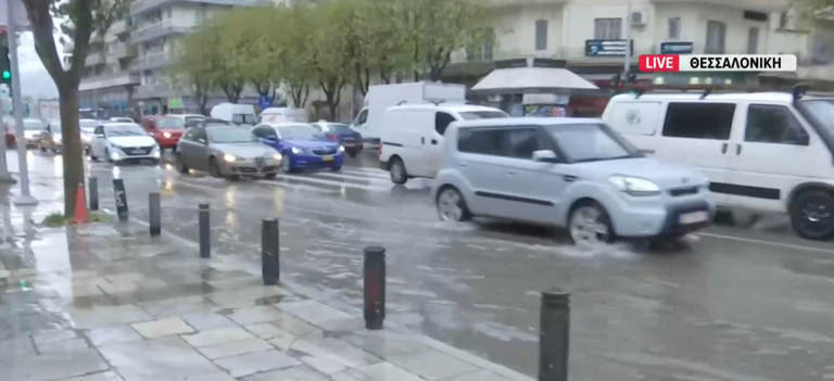 Θεσσαλονίκη: Μία ξαφνική μπόρα δέκα λεπτών έφερε” τα πάνω κάτω” στην Εγνατία