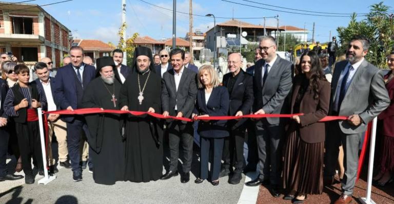 Θεσσαλονίκη: Εγκαινιάστηκε η αναπλασμένη πλατεία «Βελίκα Τράικου» στον Πεντάλοφο