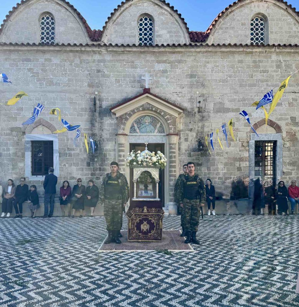 Με λαμπρότητα τίμησε η Ρόδος τον Πολιούχο της Νεομάρτυρα Κωνσταντίνο Υδραίο