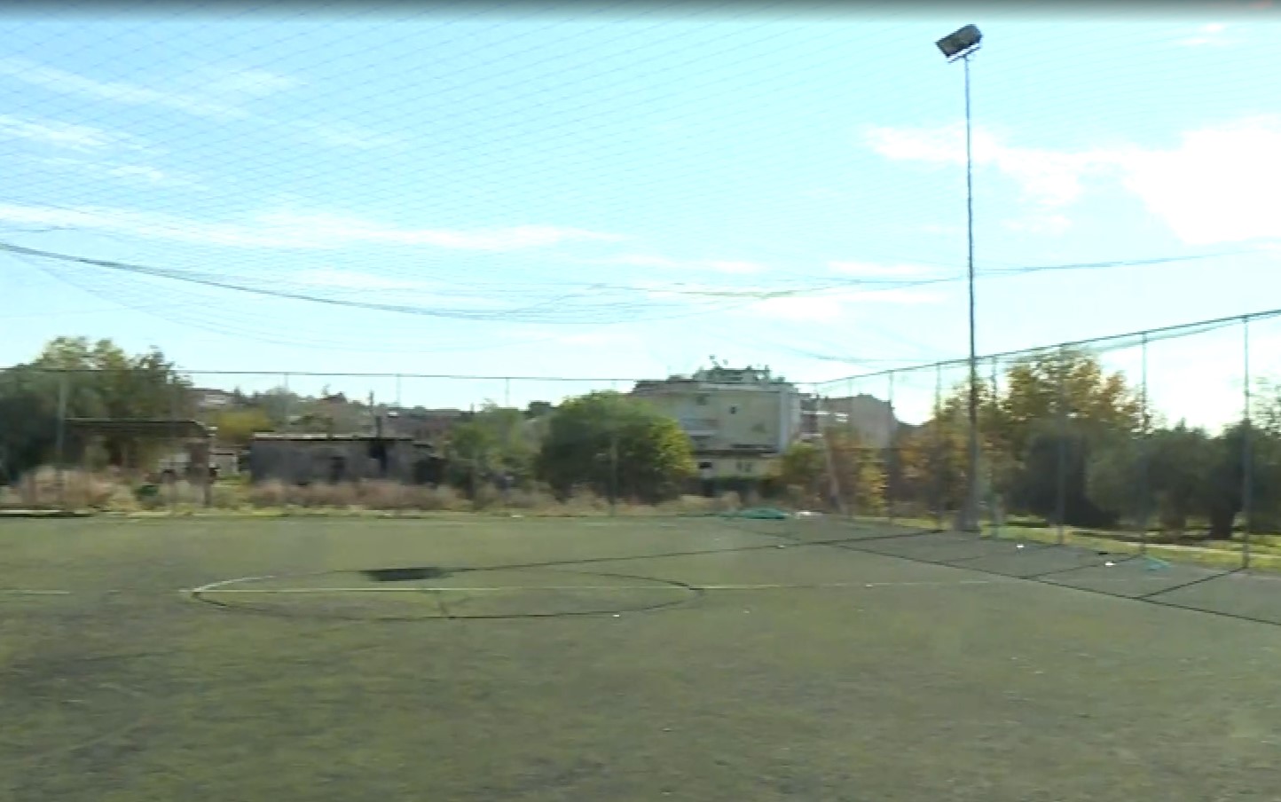 Πυροβόλησε στον αέρα και τραυμάτισε 15χρονο επειδή τον ενοχλούσε η παρέα του – Σοκαρισμένη η τοπική κοινωνία στην Επανομή