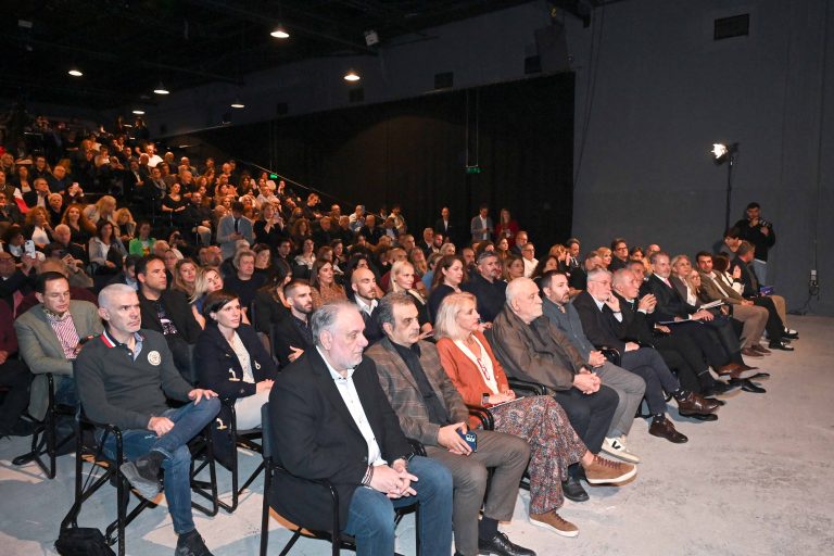 Παρουσίαση ραδιοφώνων της ΕΡΤ: Με εξωστρέφεια και καινοτομίες εισέρχεται στη νέα ψηφιακή εποχή η ελληνική ραδιοφωνία