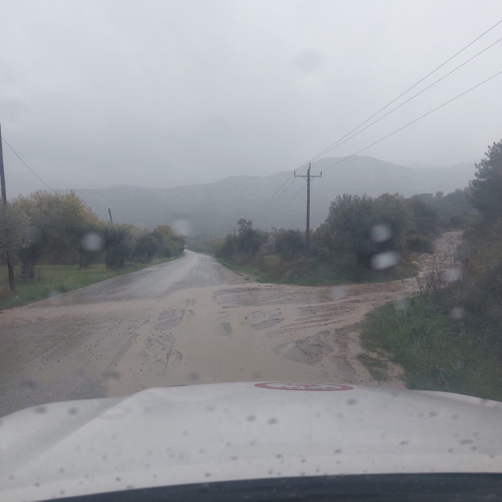 Ρόδος: Μικρής έκτασης προβλήματα προκαλεί η κακοκαιρία “Adel”