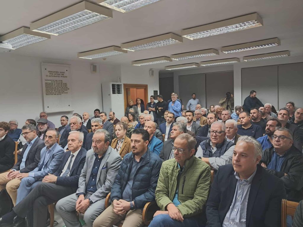 Άνοιξε ο διάλογος για την επανεκκίνηση του σιδηροδρόμου στη Δυτική Πελοπόννησο