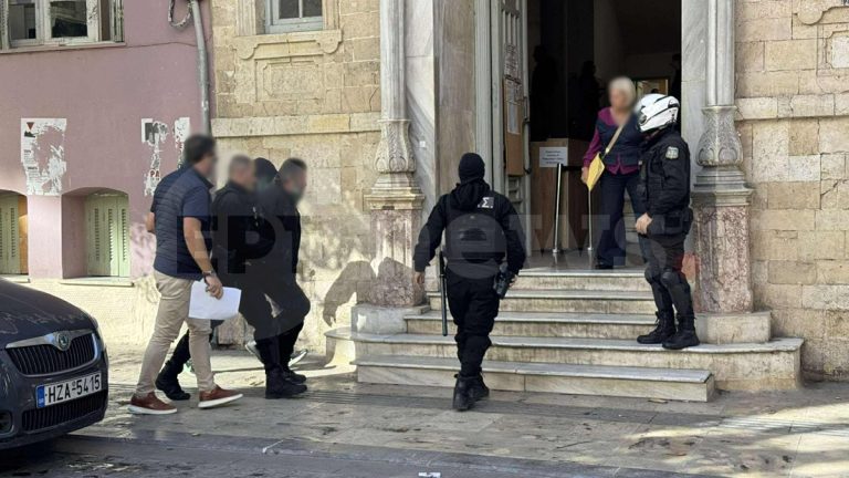 Προφυλακίστηκε ο αδελφός της 56χρονης που σκοτώθηκε στα Βορίζια – Την Παρασκευή η απολογία του