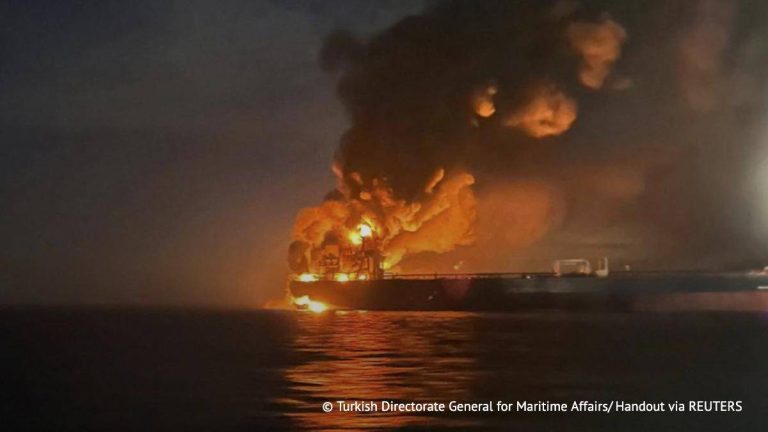 Ουκρανικά drones πίσω από τα πλήγματα στα δύο δεξαμενόπλοια του ρωσικού σκιώδους στόλου