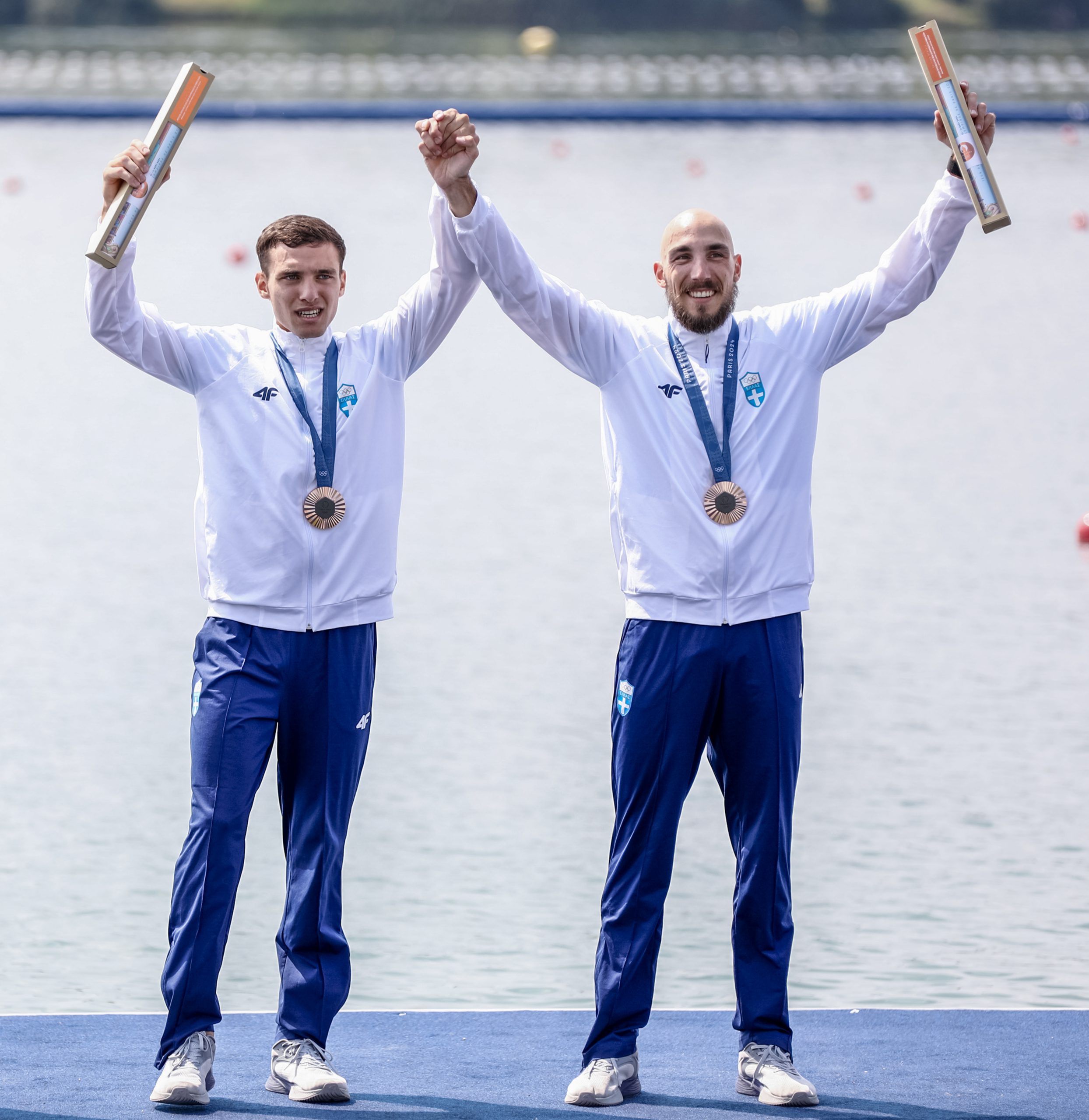 Αλλαγή στον 1ο λαμπαδηδρόμο: Ο Ολυμπιονίκης της κωπηλασίας Π. Γκαϊδατζής στη θέση του χιονοδρόμου Αλ. Γκίννη λόγω τραυματισμού