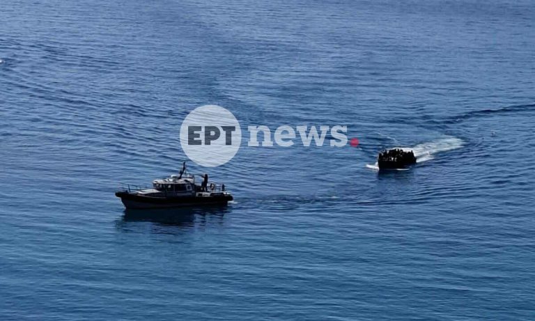 Μία ακόμη λέμβος με 25 μετανάστες στην Γαύδο – Γεμίζει πάλι ο χώρος προσωρινής φιλοξενίας στην Αγυιά