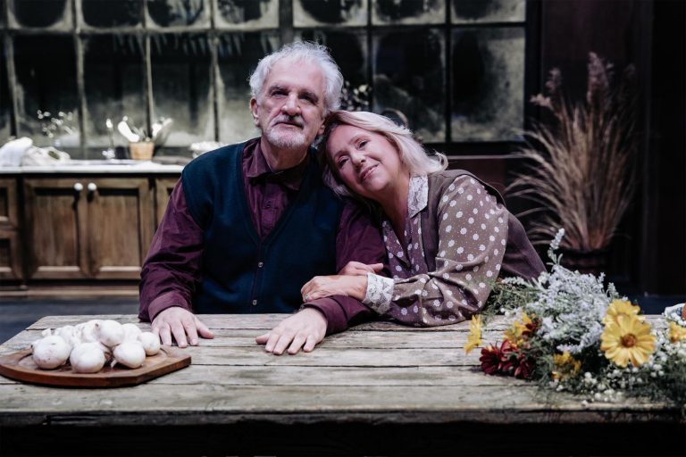 Θεσσαλονίκη: «Πριν ανοίξουμε φτερά»- Από τις 19 Δεκεμβρίου στο θέατρο Αριστοτέλειον