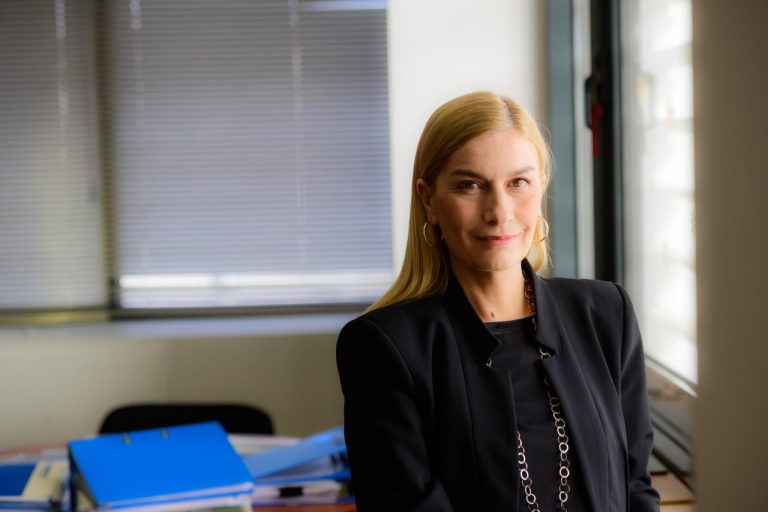 Σέβη Βολουδάκη: «Οι πολίτες έχουν ανάγκη καθαρές κουβέντες και ρεαλιστικές δεσμεύσεις»
