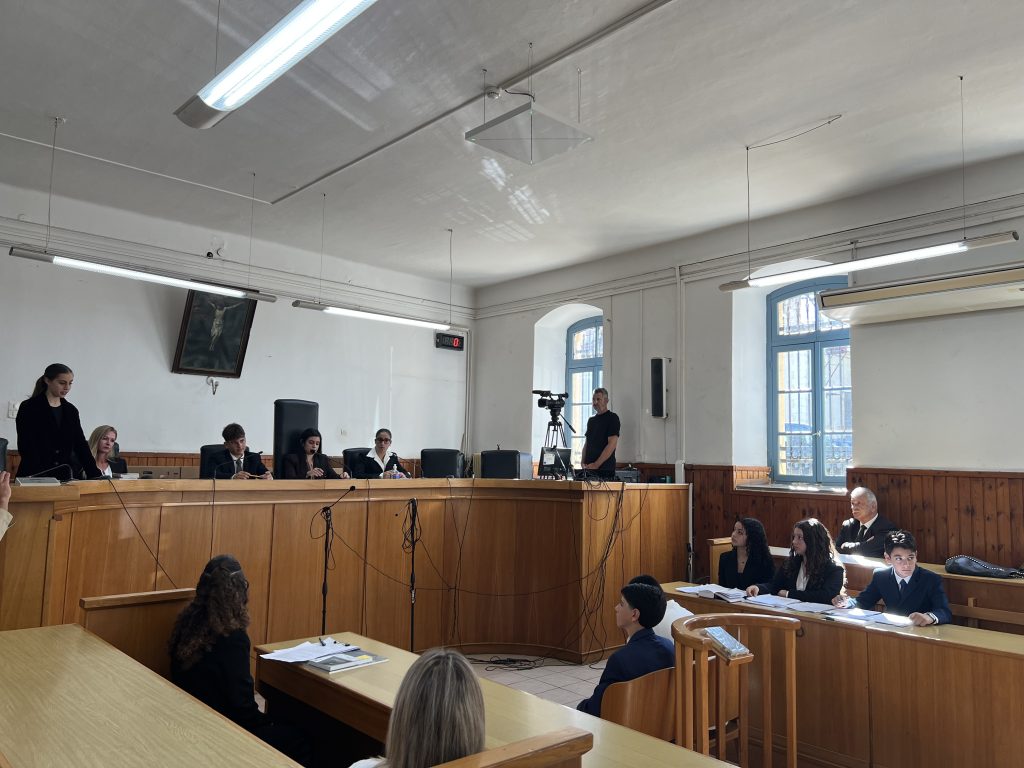Στα Χανιά οι πρώτες εικονικές δίκες με πρωταγωνιστές μαθητές και μαθήτριες – Επόμενος σταθμός το Στρασβούργο